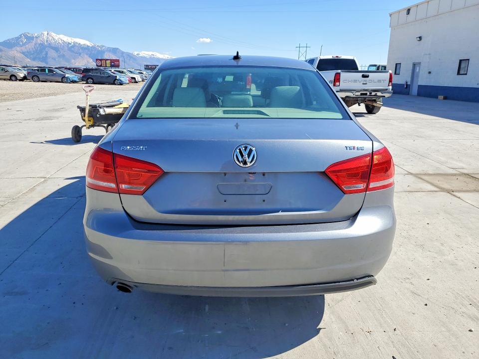 2014 Volkswagen Passat VIN 1VWBT7A36EC084507 COPART salvage auction — REAR END, Ut - Salvage Certificate, sold $350 on 2026-08-24 (photo 6)