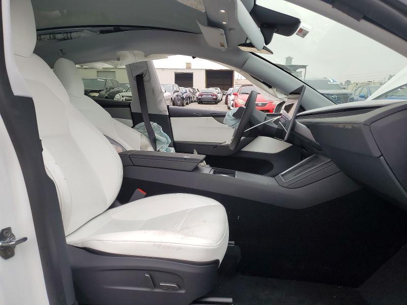 2026 Tesla Model y VIN 7SAYGDED3TF439297 COPART salvage auction — FRONT END, Salvage Title, sold $13,400 on 2026-07-16 (photo 7)