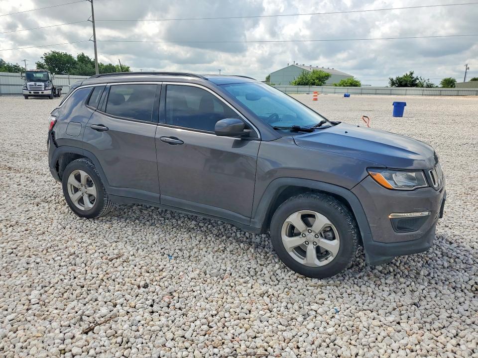 2021 Jeep VIN 3C4NJCBB4MT572233 COPART salvage auction — REAR END, Tx - Salvage Vehicle Title, sold $3,400 on 2026-07-09 (photo 4)