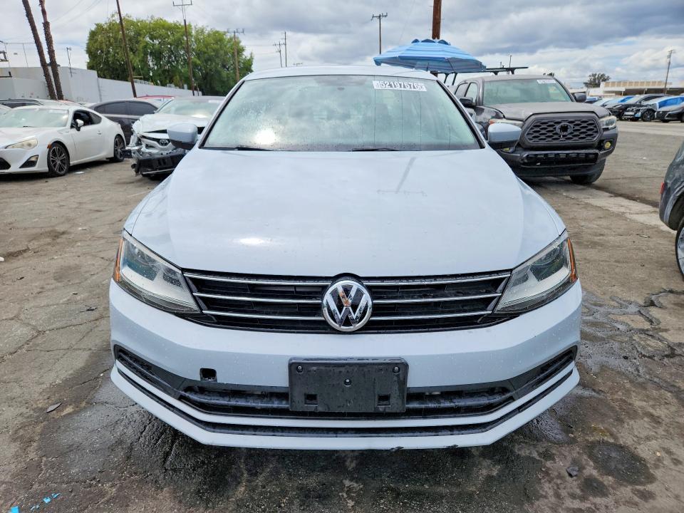 2017 Volkswagen Jetta VIN 3VW2B7AJ5HM356730 COPART salvage auction — MECHANICAL, Ca - Certificate Of Title, sold $70 on 2026-08-04 (photo 5)
