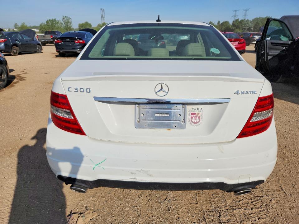 2013 Mercedes-benz C-klasse VIN WDDGF8AB2DR255798 COPART salvage auction — FRONT END, Il - Salvage Certificate, sold $1,850 on 2026-07-07 (photo 6)