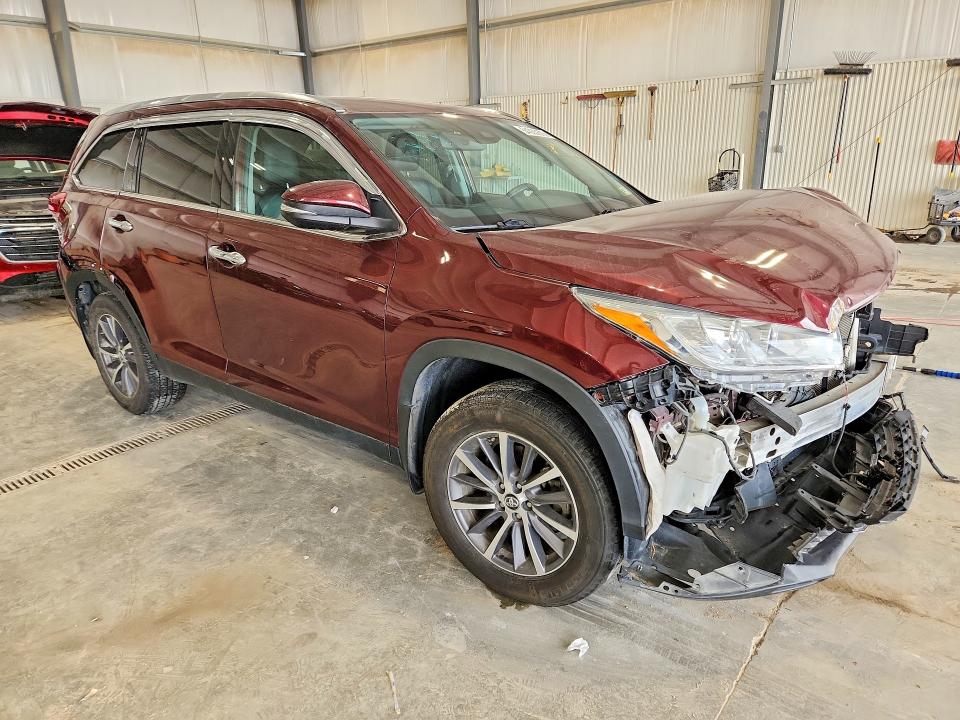 2019 Toyota Highlander VIN 5TDJZRFHXKS927115 COPART salvage auction — FRONT END, Ne - Cert Of Title-Salvage, sold $7,400 on 2026-07-14 (photo 4)