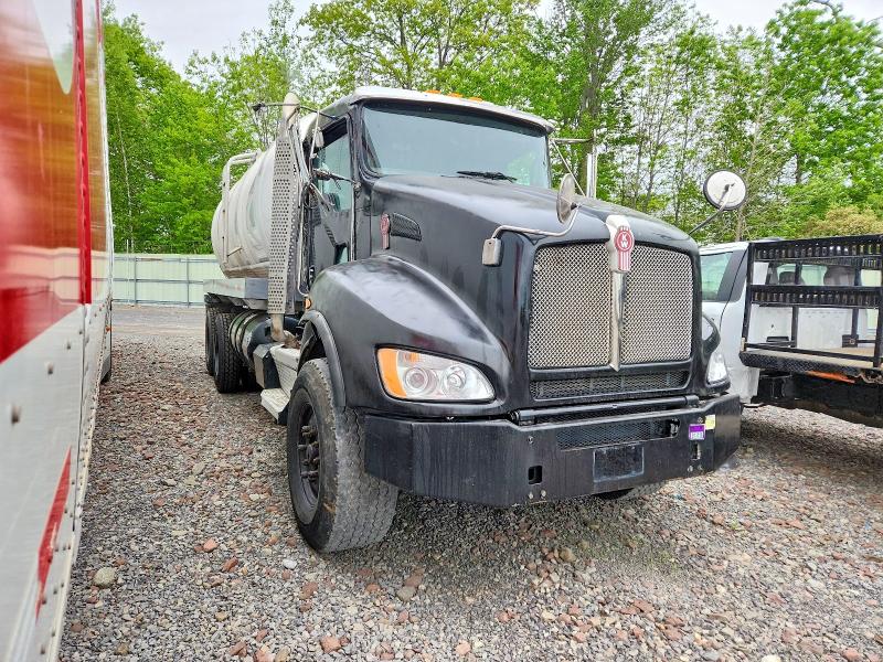 2021 Kenworth Construction VIN 3BKBLJ0X2MF449129 COPART salvage auction — SIDE, NY - MV-907A SALVAGE CERTIFICATE, sold $23,700 on 2026-07-08 (photo 1)