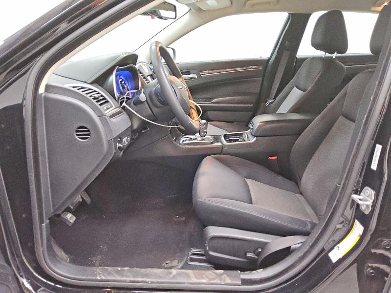 2022 Chrysler 300 VIN 2C3CCARG0NH205531 COPART salvage auction — REAR END, Va - Cert Of Title-Salvage Rebuilt, sold $1,700 on 2026-07-28 (photo 7)
