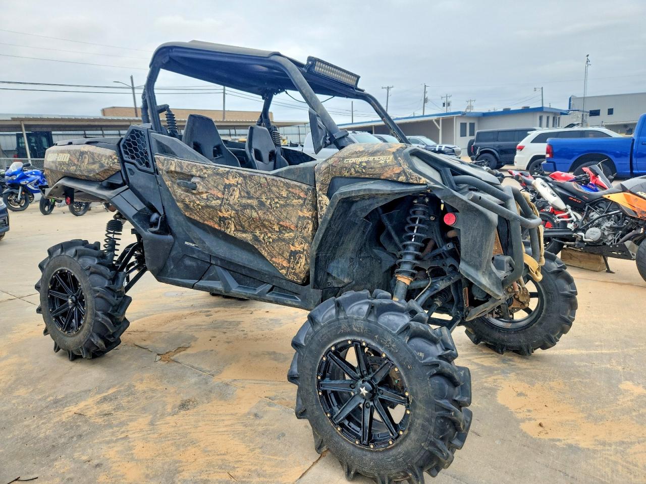 2021 Can-Am MAVERICK VIN 3JB1RAX43MK001007 COPART salvage auction — Rollover, TX - CERTIFICATE OF TITLE, sold $2,250 on 2026-07-02 (photo 1)