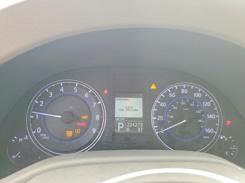 2015 Infiniti Q40 VIN JN1CV6AP1FM503408 COPART salvage auction — MINOR DENT/SCRATCHES, TX - CERTIFICATE OF TITLE, sold $700 on 2026-07-02 (photo 9)