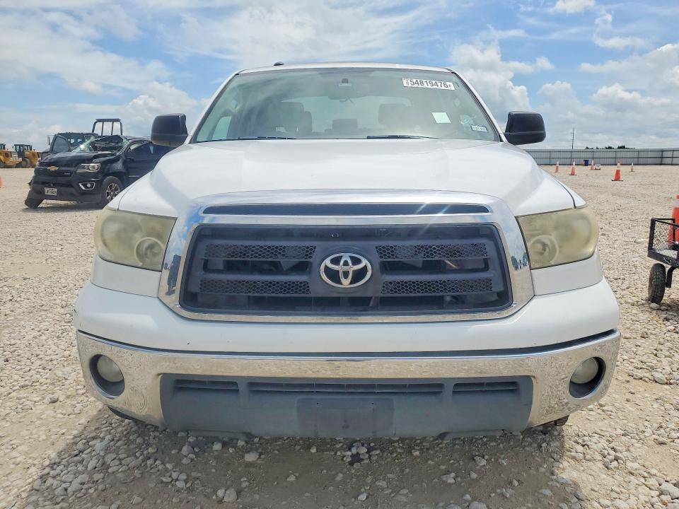 2012 Toyota Tundra VIN 5TFDY5F1XCX224590 COPART salvage auction — VANDALISM, Tx - Salvage Vehicle Title, sold $5,900 on 2026-07-02 (photo 5)