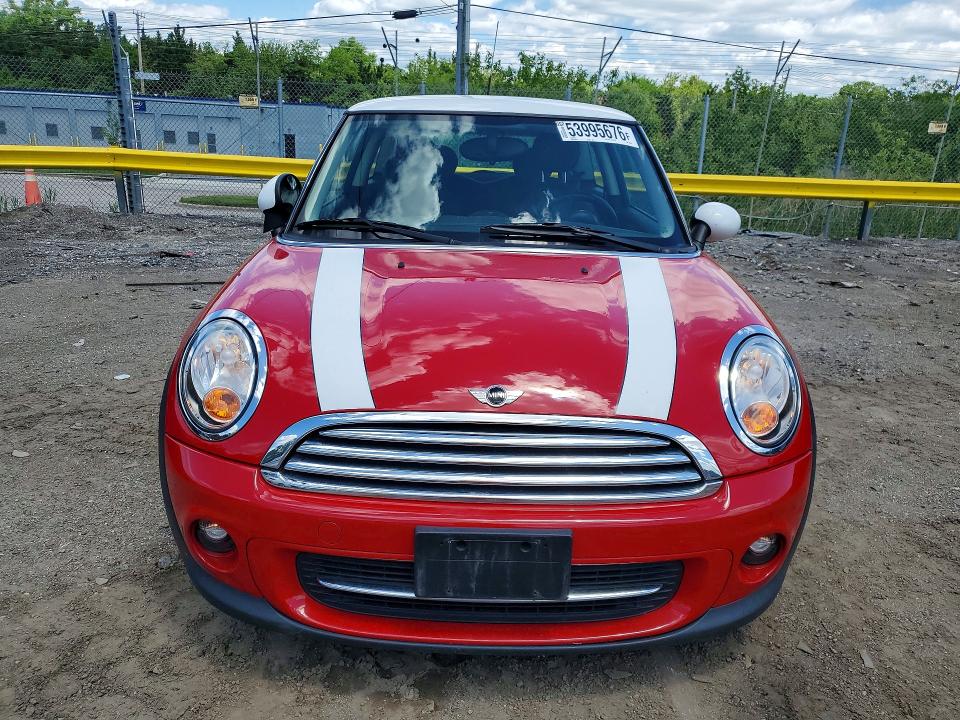 2011 Mini Cooper VIN WMWSU3C50BT095678 COPART salvage auction — REAR END, Md - Cert Of Salvage > 75% Damage, sold $925 on 2026-07-07 (photo 5)