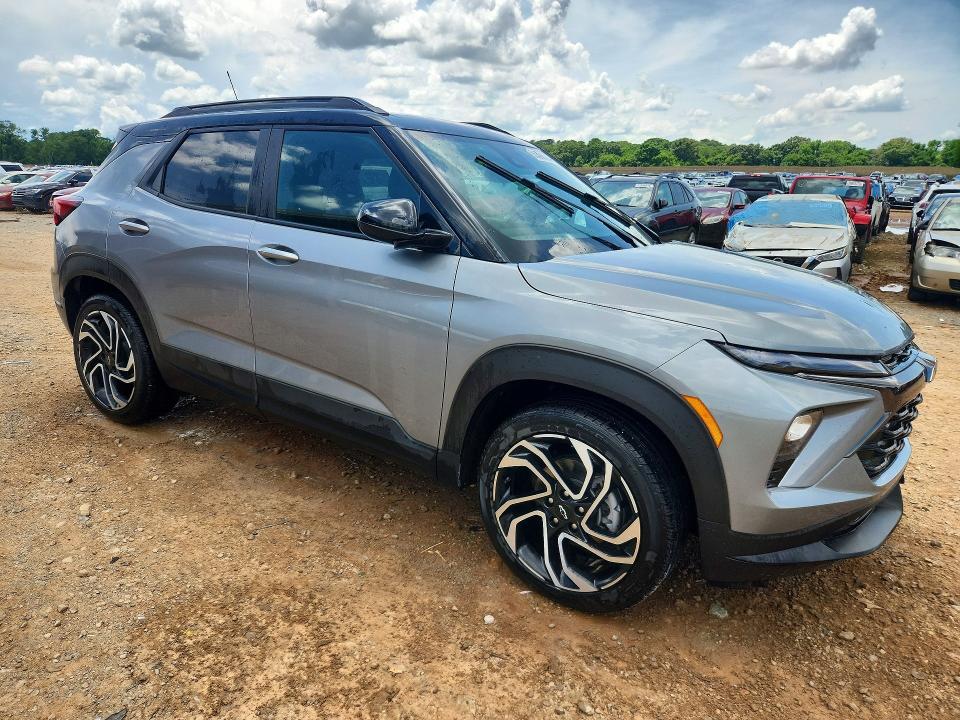2025 Chevrolet Trailblazer VIN KL79MTSL8SB079393 COPART salvage auction — MINOR DENT/SCRATCHES, Al - Cert Of Title-Salvage Title, sold $8,600 on 2026-07-22 (photo 4)