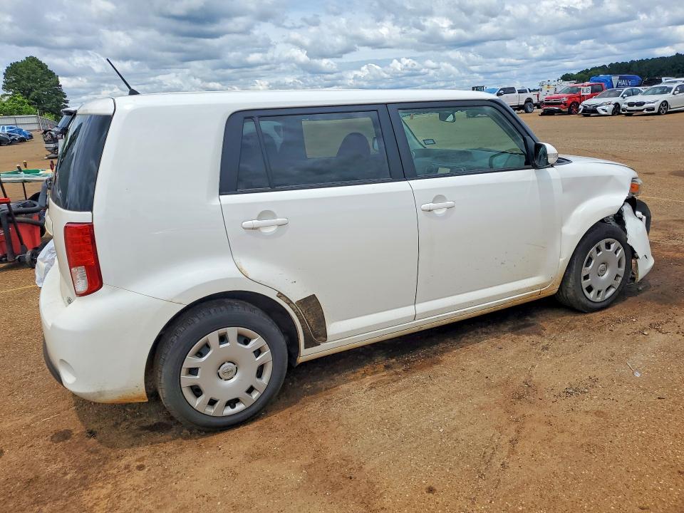 2014 Scion Xb VIN JTLZE4FE0EJ055718 COPART salvage auction — FRONT END, Tx - Salvage Vehicle Title, sold $4,050 on 2026-07-06 (photo 3)
