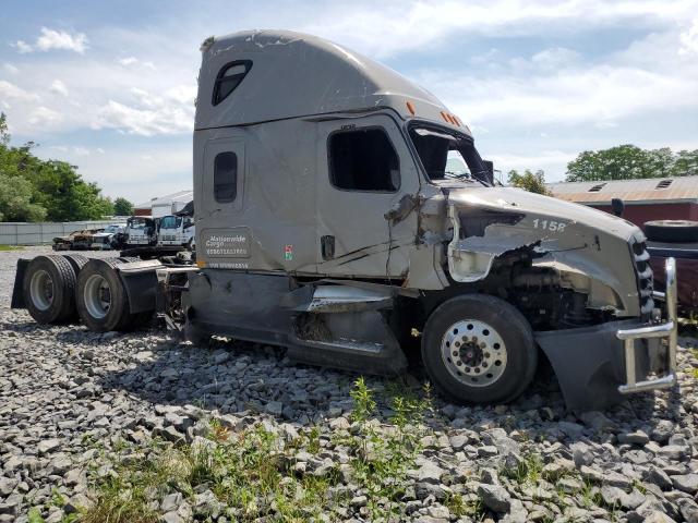 2021 Freightliner Cascadia 126 VIN 3AKJHHDR6MSMH8814 COPART salvage auction — ROLLOVER, WV - SALVAGE CERTIFICATE, sold $14,000 on 2026-09-17 (photo 9)