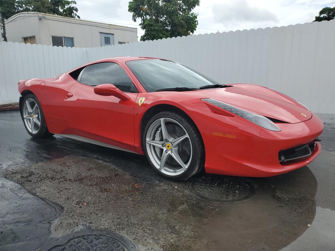 2012 FERRARI ALL MODELS VIN ZFF67NFAXC0184744 COPART salvage auction — REAR END, FL - CERT OF TITLE SLVG REBUILDABLE, sold $104,000 on 2024-08-06 (photo 4)