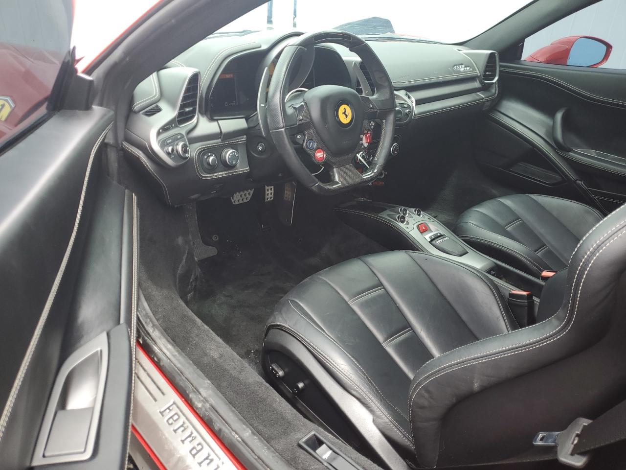 2012 FERRARI ALL MODELS VIN ZFF67NFAXC0184744 COPART salvage auction — REAR END, FL - CERT OF TITLE SLVG REBUILDABLE, sold $104,000 on 2024-08-06 (photo 8)