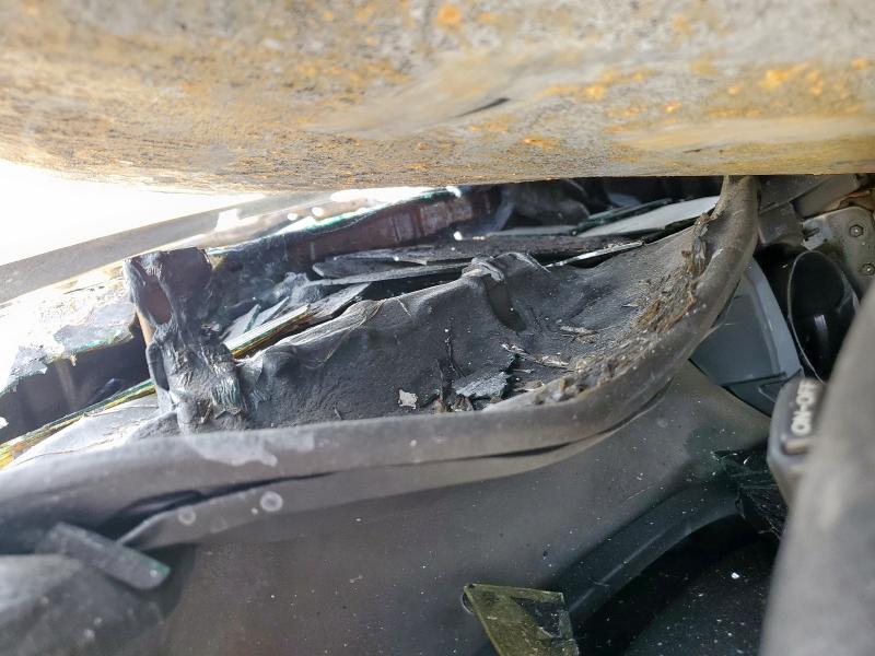2021 Toyota Tacoma VIN 5TFCZ5AN5MX281543 COPART salvage auction — BURN, Tx - Nonrepairable Title, sold $3,300 on 2026-07-09 (photo 9)