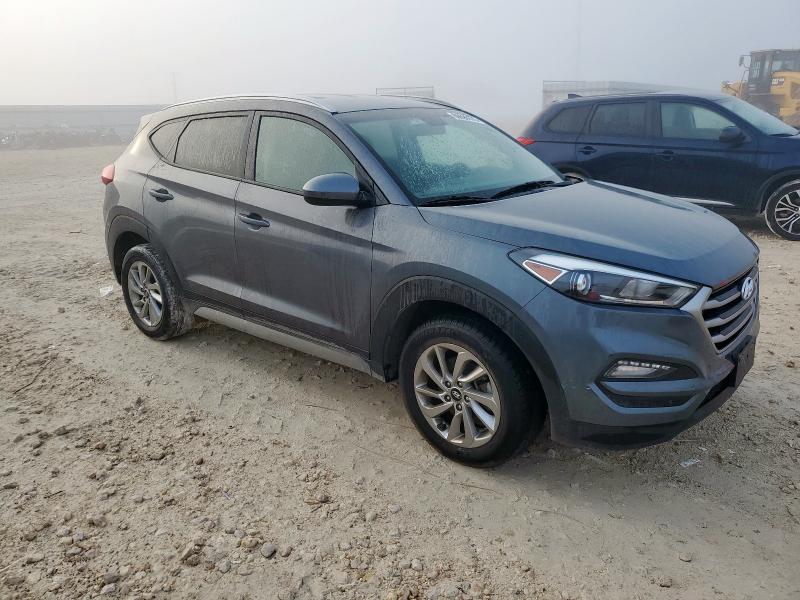 2018 Hyundai Tucson VIN KM8J3CA42JU728455 COPART salvage auction — VANDALISM, Tx - Certificate Of Title, sold $250 on 2026-07-16 (photo 4)