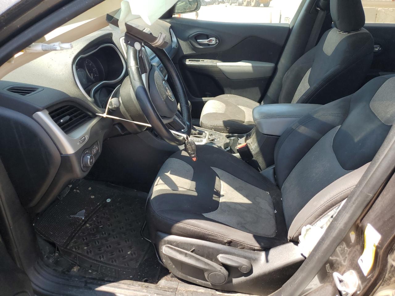 2014 Jeep Cherokee VIN 1C4PJMCS4EW179745 COPART salvage auction — Rear End, CO - BILL OF SALE-PARTS ONLY, sold $800 on 2026-03-05 (photo 7)