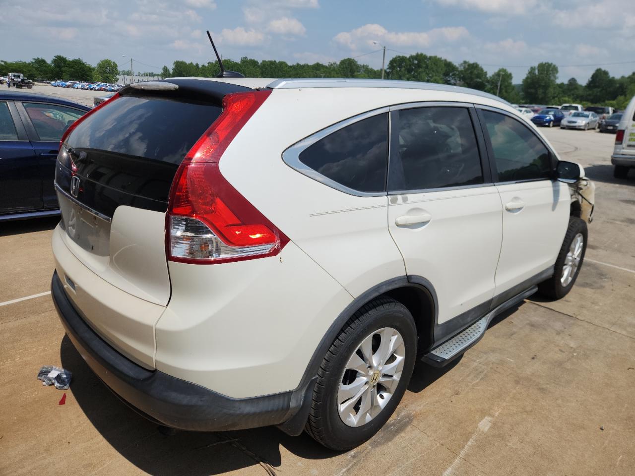 2014 Honda CR-V VIN 5J6RM3H73EL005126 COPART salvage auction — Front End, KY - BILL OF SALE/PART ONLY/NO TITL, sold $4,150 on 2026-07-09 (photo 3)