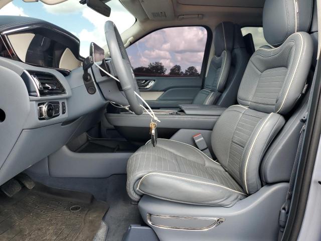 2019 Lincoln Navigator VIN 5LMJJ3TT8KEL18519 COPART salvage auction — NORMAL WEAR, TX - CERTIFICATE OF TITLE, sold $21,600 on 2026-07-24 (photo 7)