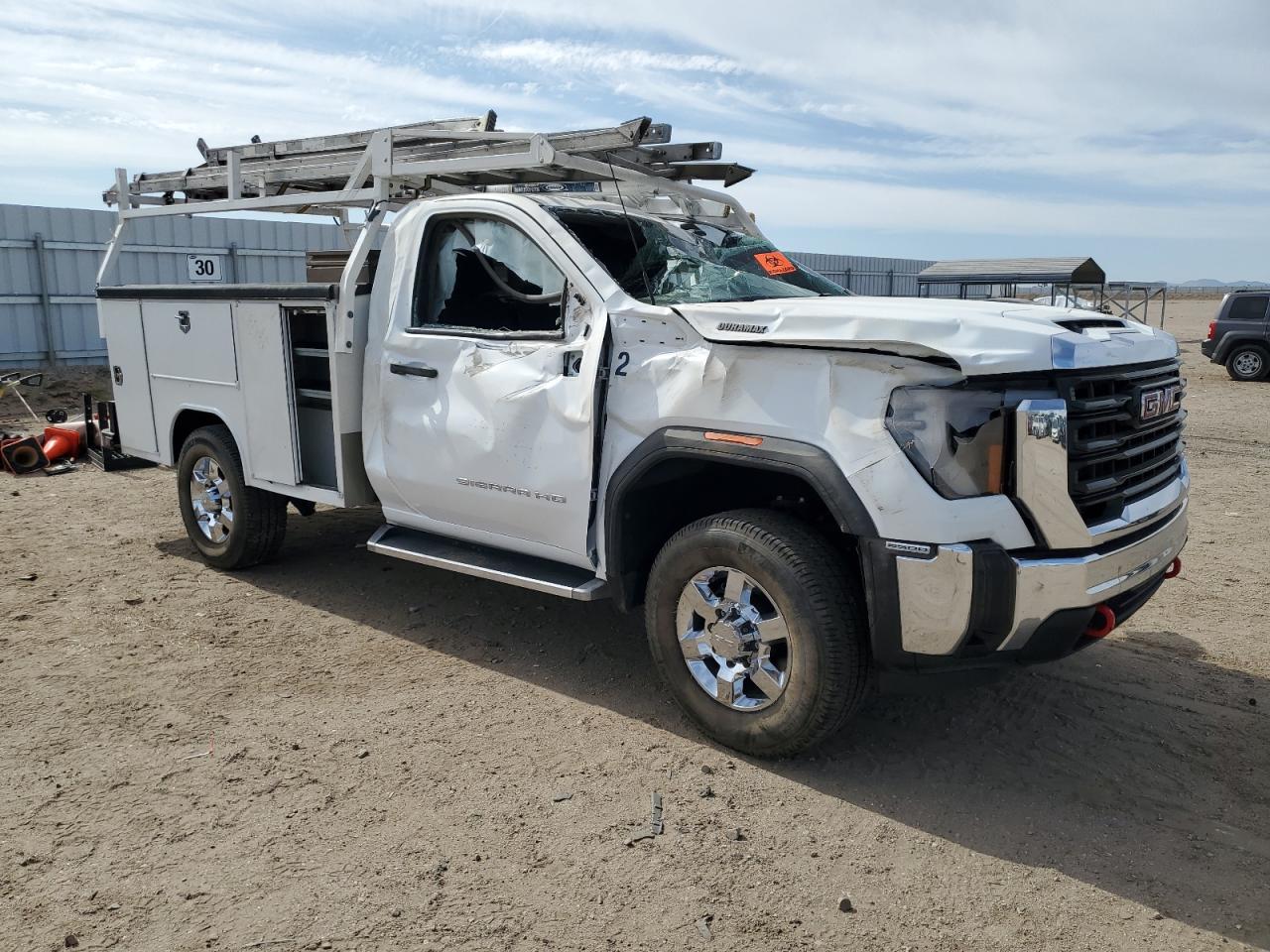 2024 GMC Sierra VIN 1GD38LE73RF134181 COPART salvage auction — All Over, CA - SALVAGE CERTIFICATE, sold $7,100 on 2025-09-24 (photo 4)