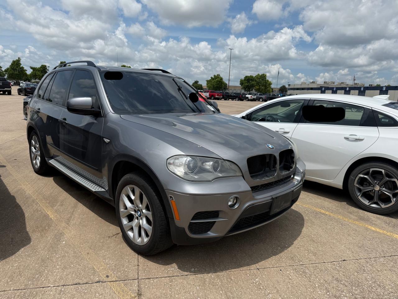 2012 BMW X5 VIN 5UXZV4C5XCL750398 COPART salvage auction — MECHANICAL, WV - CERTIFICATE OF TITLE (P), sold $900 on 2025-06-20 (photo 1)