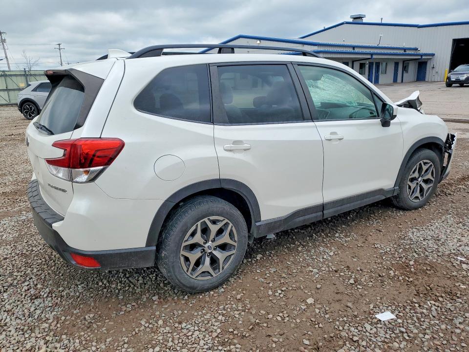 2019 Subaru VIN JF2SKAEC1KH532147 COPART salvage auction — FRONT END, Ny - Mv-907A Salvage Certificate, sold $2,350 on 2026-07-13 (photo 3)