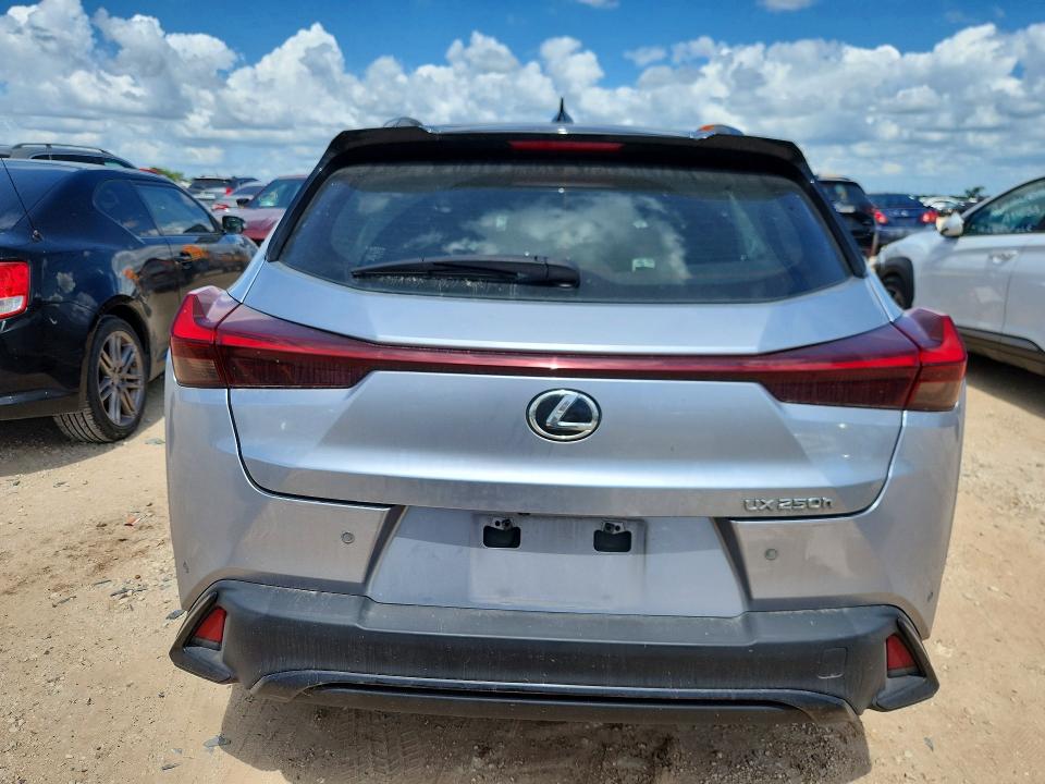 2024 Lexus Ux VIN JTHB6JBH1R2164003 COPART salvage auction — FRONT END, Tx - Salvage Vehicle Title, sold $4,050 on 2026-07-23 (photo 6)