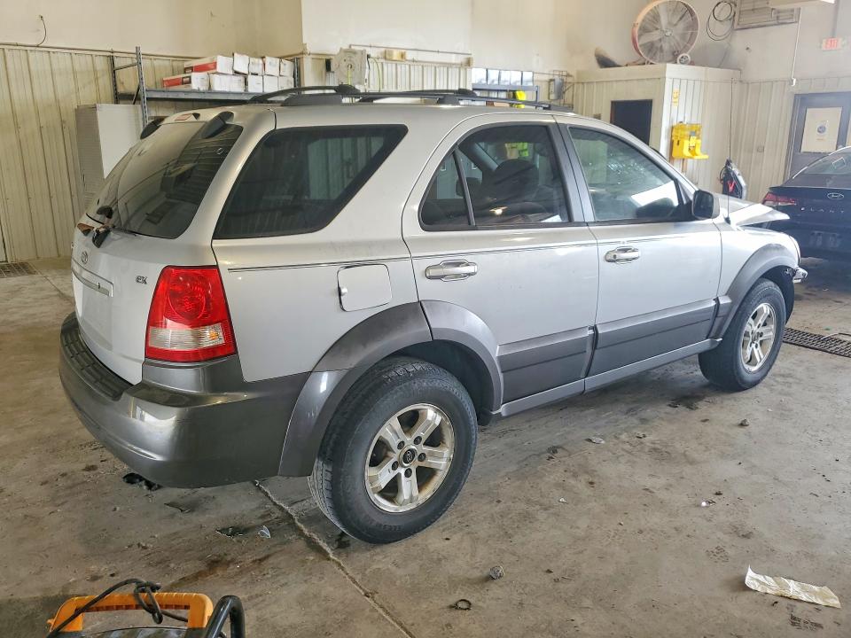 2005 Kia Sorento VIN KNDJC733655383169 COPART salvage auction — HAIL, Mo - Salvage Certificate Of Title, sold $70 on 2026-07-21 (photo 3)