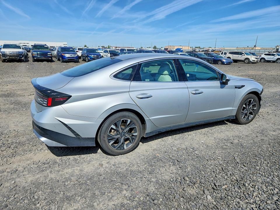 2025 Hyundai Sonata VIN KMHL64JA3SA473815 COPART salvage auction — FRONT END, WA - BILL OF SALE-PARTS ONLY, sold $6,800 on 2026-07-13 (photo 3)