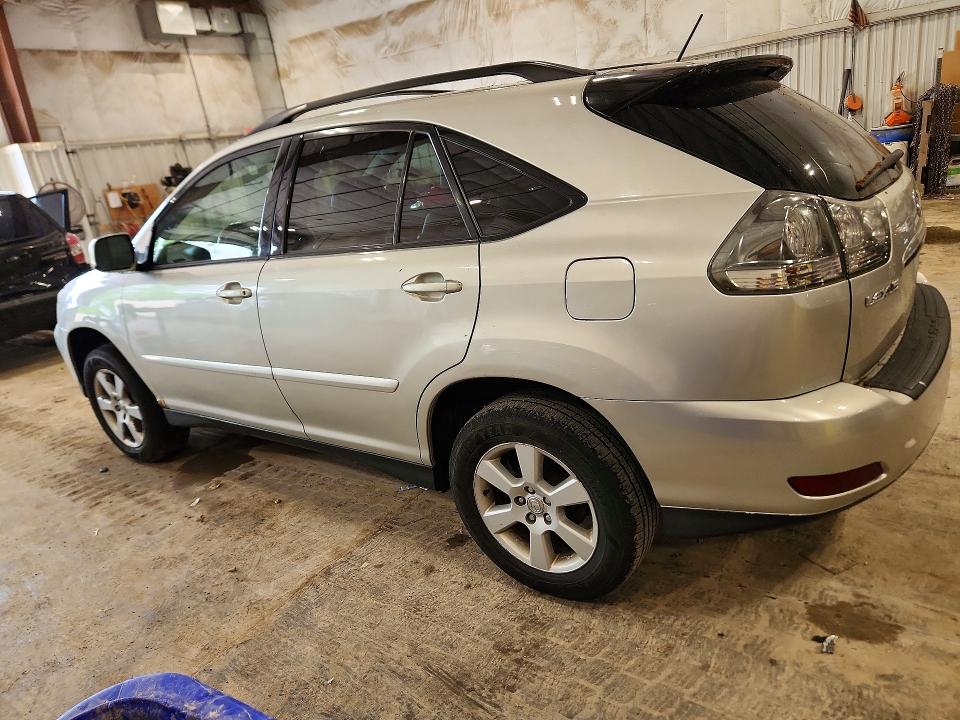 2004 Lexus Rx 330 VIN JTJHA31U040052587 COPART salvage auction — NORMAL WEAR, Wi - Certificate Of Title, sold $925 on 2026-07-08 (photo 2)