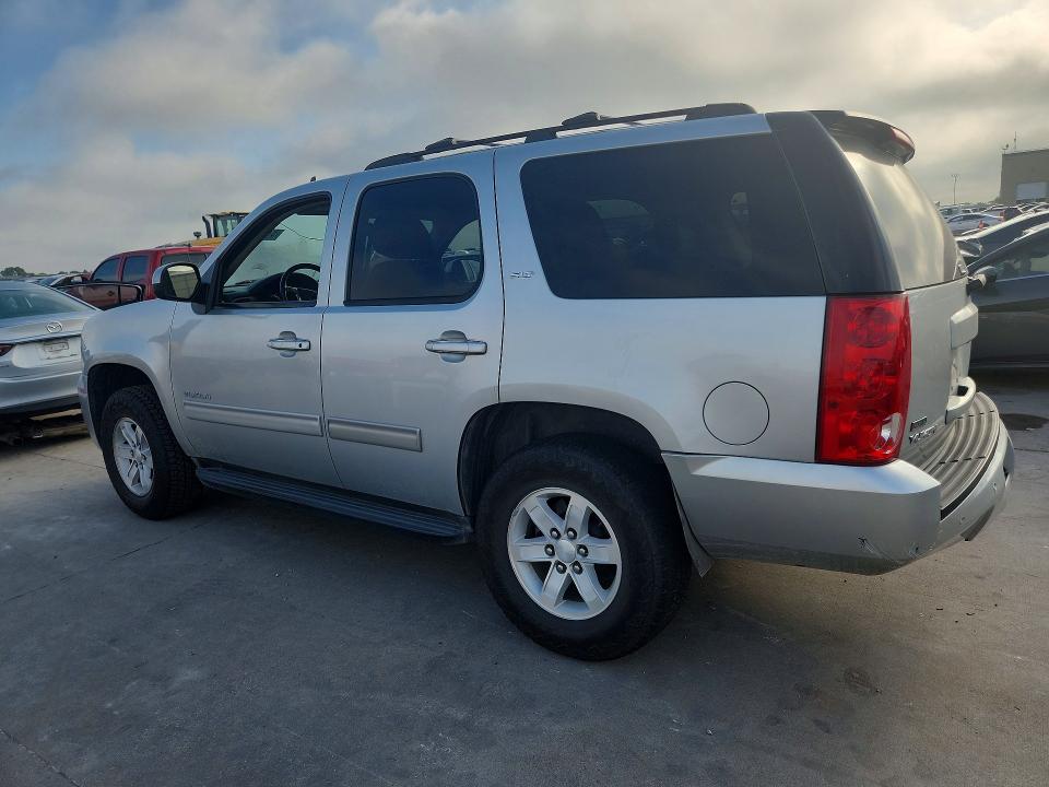 2012 Gmc Yukon VIN 1GKS2CE04CR290289 COPART salvage auction — REAR END, Tx - Salvage Vehicle Title, sold $1,850 on 2026-07-02 (photo 2)
