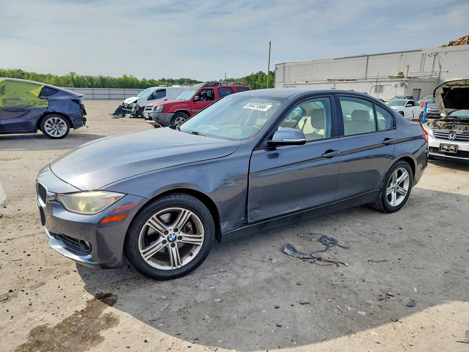 2013 BMW 3er VIN WBA3B1C54DK128852 COPART salvage auction — FRONT END, Va - Certificate Of Title, sold $1,750 on 2026-08-19 (photo 1)