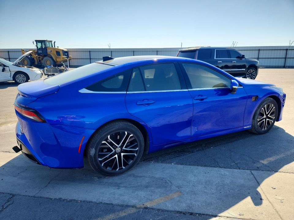 2023 Toyota Mirai VIN JTDAAAAA9PA010268 COPART salvage auction — INTERIOR BURN, CA - SALVAGE CERTIFICATE, sold $2,400 on 2026-08-13 (photo 3)