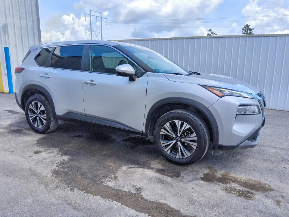 2022 Nissan Rogue VIN 5N1BT3BB2NC719073 COPART salvage auction — UNDERCARRIAGE, LA - CERTIFICATE OF TITLE, sold $9,300 on 2026-07-09 (photo 4)