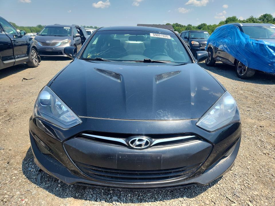 2013 Hyundai Genesis VIN KMHHT6KD9DU091616 COPART salvage auction — MINOR DENT/SCRATCHES, MT - CERTIFICATE OF TITLE, sold $550 on 2026-07-29 (photo 5)