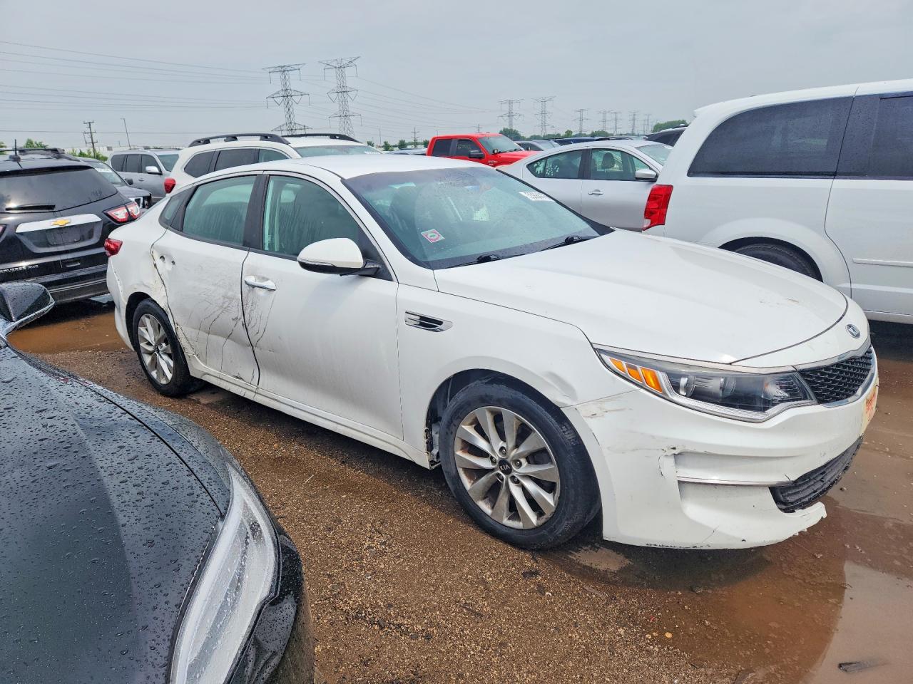 2017 Kia Optima VIN 5XXGT4L33HG132327 COPART salvage auction — Side, WV - SALVAGE CERTIFICATE, sold $925 on 2026-06-25 (photo 4)