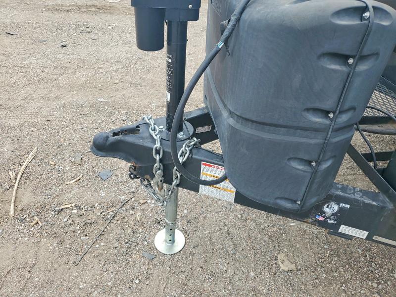 2018 Keystone Rubicon VIN 4YDT25128JH985040 COPART salvage auction — MINOR DENT/SCRATCHES, NE - CERT OF TITLE-SALVAGE, sold $80 on 2026-07-30 (photo 7)