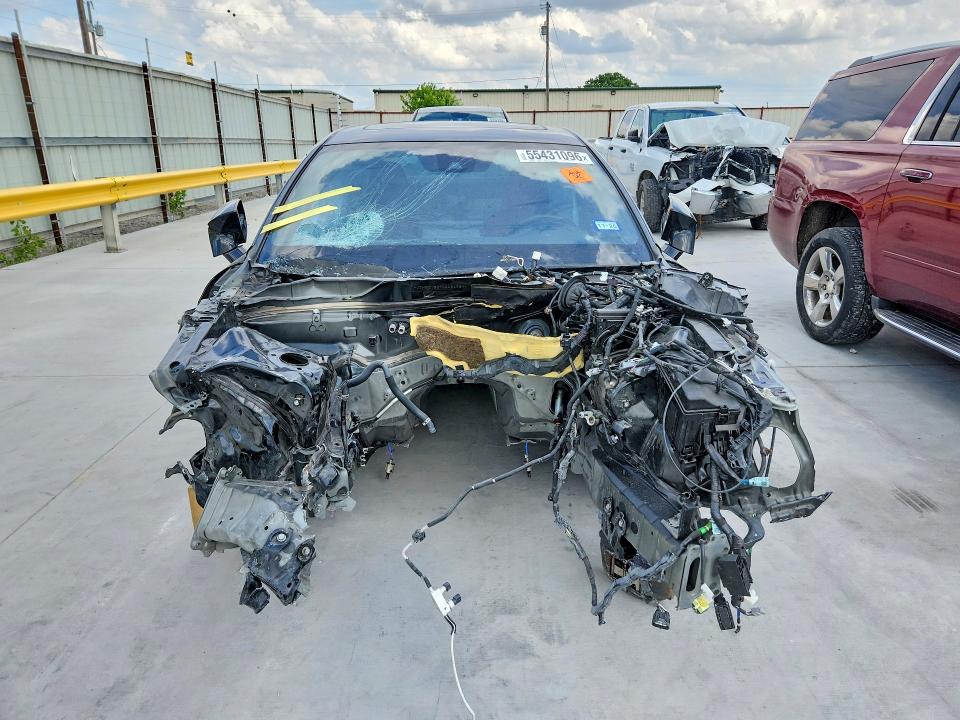 2025 Lexus VIN JTHBZ1B29S5084987 COPART salvage auction — FRONT END, Tx - Salvage Vehicle Title, sold $4,500 on 2026-07-07 (photo 5)