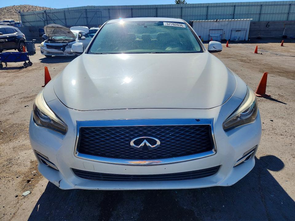 2017 Infiniti Q50 VIN JN1EV7AR3HM834493 COPART salvage auction — MINOR DENT/SCRATCHES, Co - Certificate Of Title, sold $2,200 on 2026-07-02 (photo 5)
