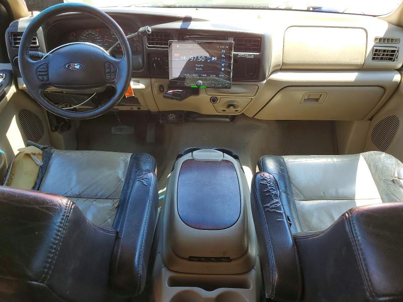 2005 Ford Excursion VIN 1FMSU45PX5EA49500 COPART salvage auction — MINOR DENT/SCRATCHES, Ky - Certificate Of Title, sold $4,400 on 2026-07-06 (photo 8)