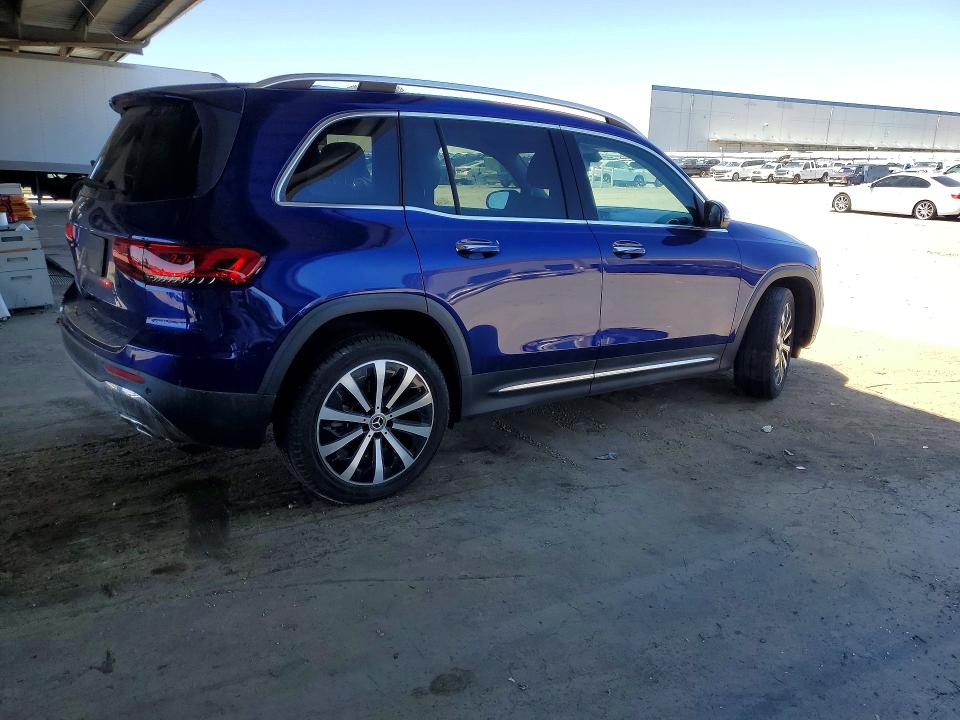 2021 Mercedes-benz Glb VIN W1N4M4GB1MW102794 COPART salvage auction — MINOR DENT/SCRATCHES, CA - DIS/DLR/EXP ONLY CLEAN TITLE (P), sold $7,400 on 2026-07-30 (photo 3)