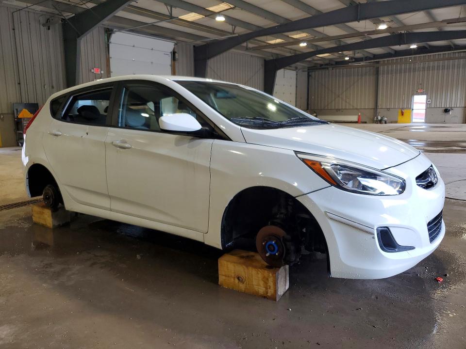 2015 Hyundai Accent VIN KMHCT5AE1FU216318 COPART salvage auction — VANDALISM, WV - CERTIFICATE OF TITLE, sold $425 on 2026-07-16 (photo 4)