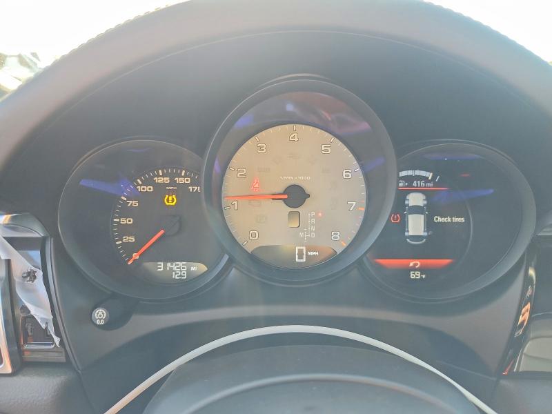 2016 Porsche Macan VIN WP1AB2A5XGLB50712 COPART salvage auction — SIDE, Ca - Salvage Certificate, sold $13,400 on 2026-07-15 (photo 9)