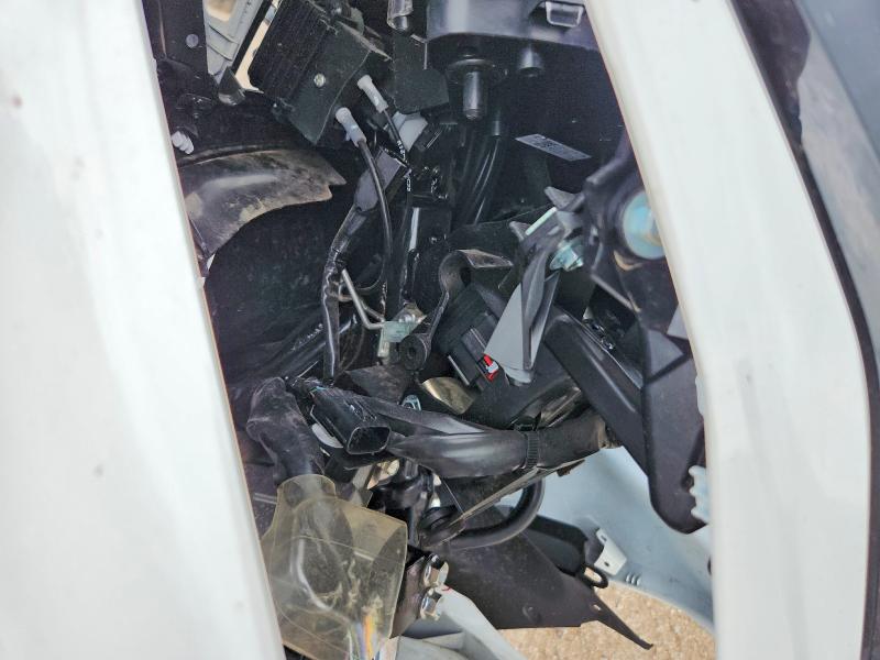 2022 Honda VIN RLHKF471XNY100435 COPART salvage auction — FRONT END, Ne - Cert Of Title-Salvage, sold $375 on 2026-07-28 (photo 9)