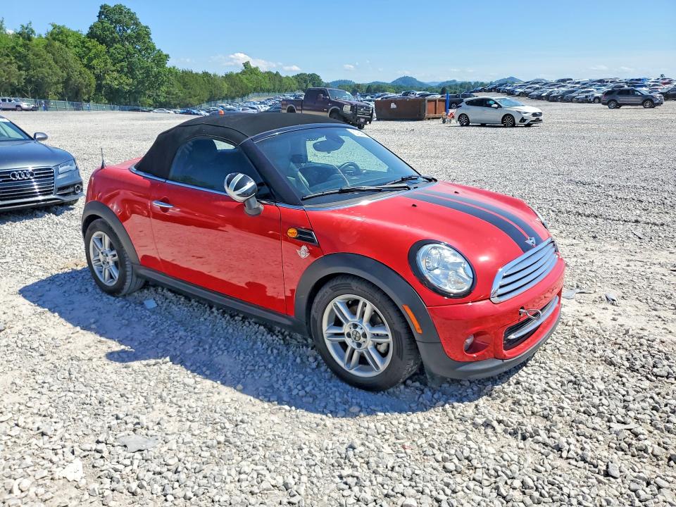 2015 Mini Roadster VIN WMWSY1C53FT626015 COPART salvage auction — ALL OVER, Tn - Salvage Certificate, sold $1,000 on 2026-07-28 (photo 4)