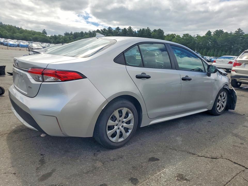 2022 Toyota Corolla VIN 5YFEPMAE5NP357870 COPART salvage auction — FRONT END, RI - SALVAGE CERTIFICATE OF TITLE, sold $4,500 on 2026-07-30 (photo 3)