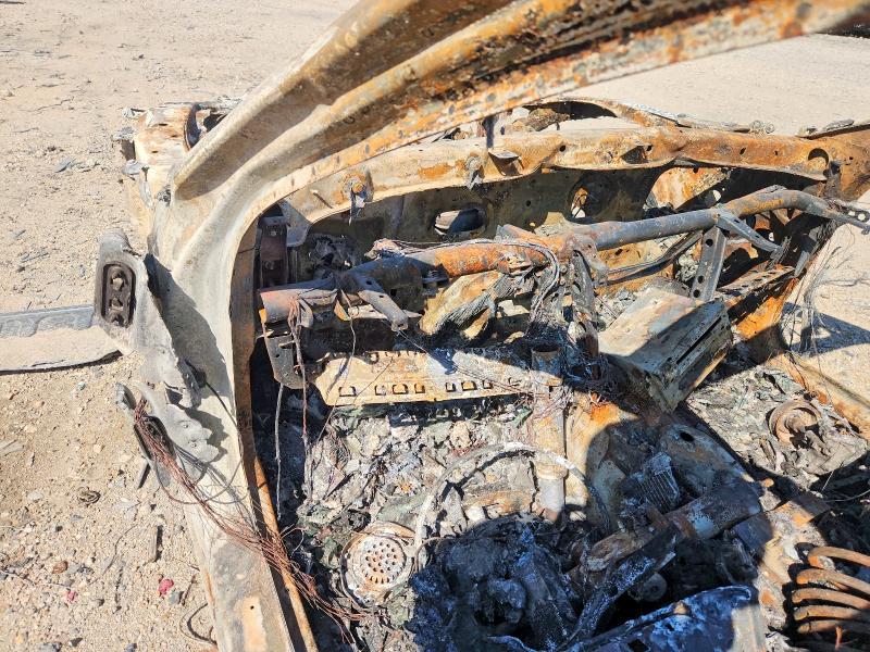 2012 BMW 7 series VIN WBAKA8C54CCY37832 COPART salvage auction — BURN, LA - CERT OF TITLE-SALVAGE, sold $125 on 2026-07-15 (photo 9)
