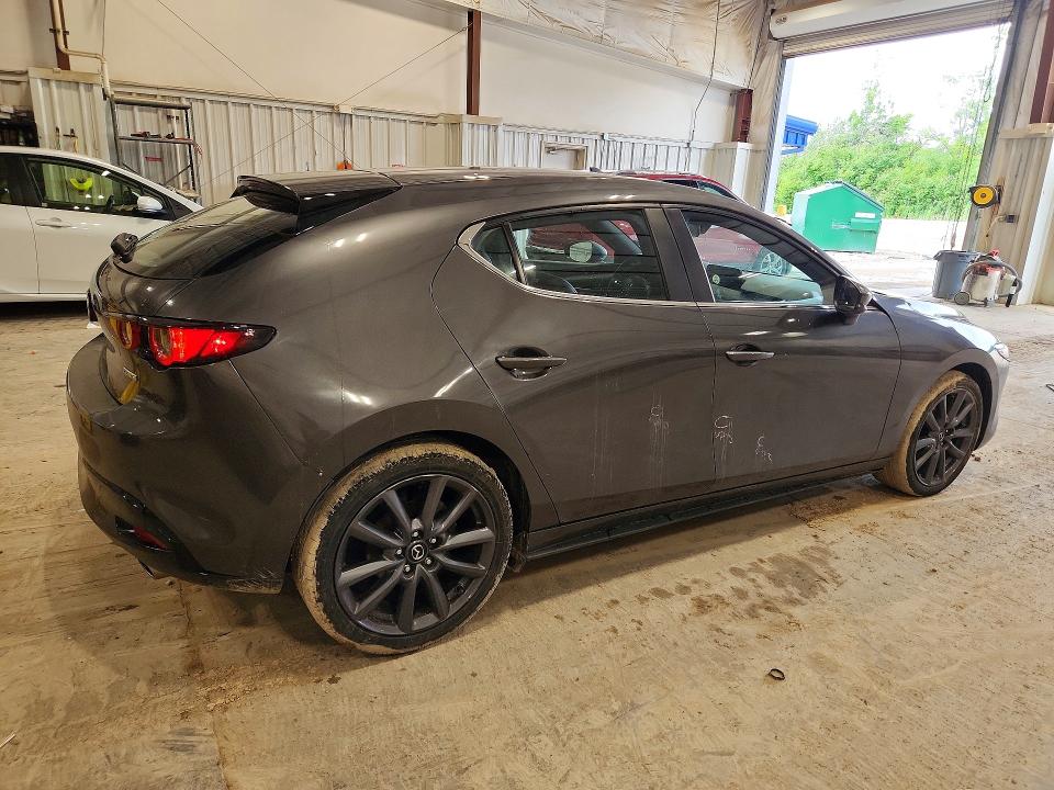 2021 Mazda 3 VIN JM1BPALL9M1404401 COPART salvage auction — HAIL, Wi - Salvage - Multiple Brands, sold $6,100 on 2026-07-08 (photo 3)