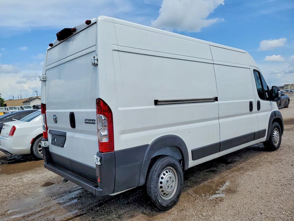 2026 Ram Promaster 2500 VIN 3C6LRVDG9TE160680 COPART salvage auction — MECHANICAL, FL - CERTIFICATE OF TITLE, sold $9,200 on 2026-07-09 (photo 3)