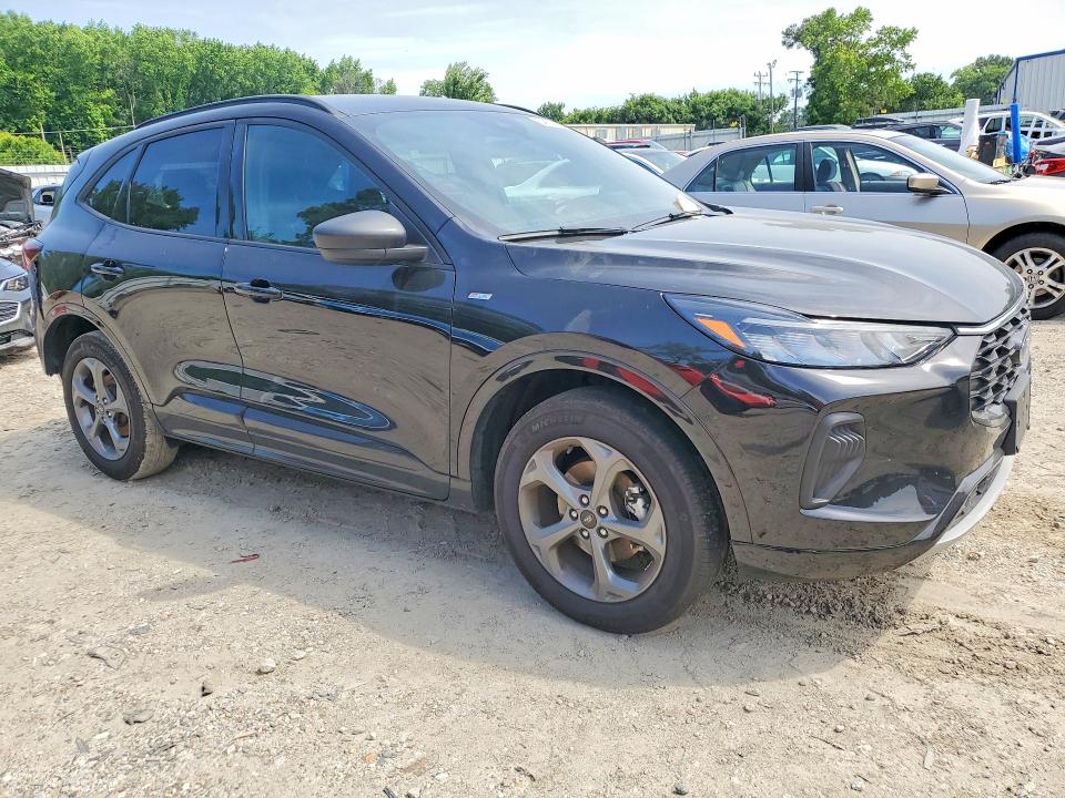 2024 Ford Escape VIN 1FMCU9MN4RUB44275 COPART salvage auction — REAR END, Va - Cert Of Title - Salvage, sold $7,300 on 2026-07-28 (photo 4)