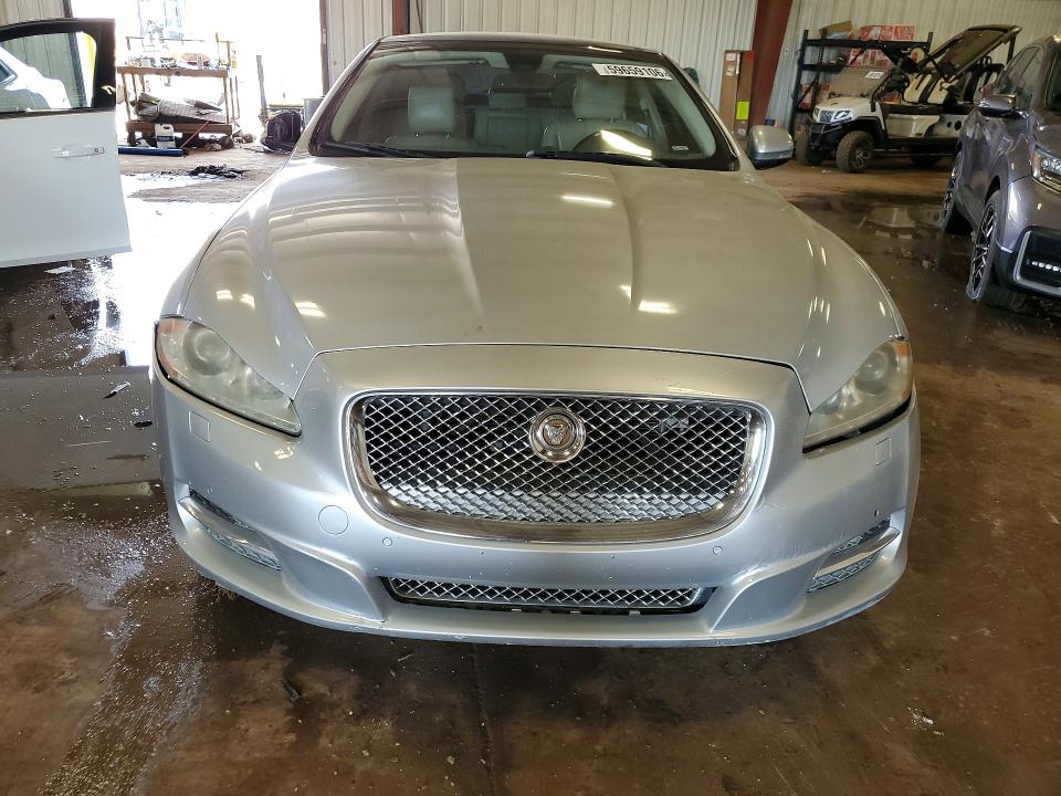 2011 Jaguar Xj series VIN SAJWA1CB6BLV14285 COPART salvage auction — FRONT END, Mi - Certificate Of Title, sold $275 on 2026-07-10 (photo 5)